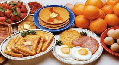 Protein-Diät-Menü zur Gewichtsreduktion.